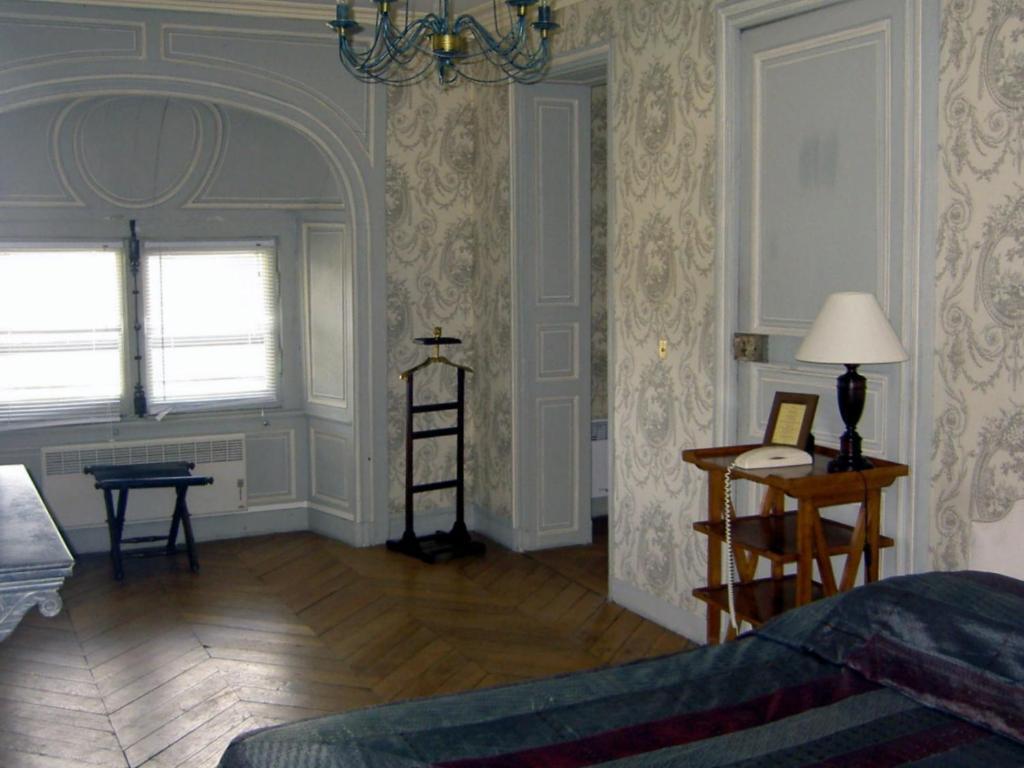 Chateau Du Marechal De Saxe 예레 객실 사진