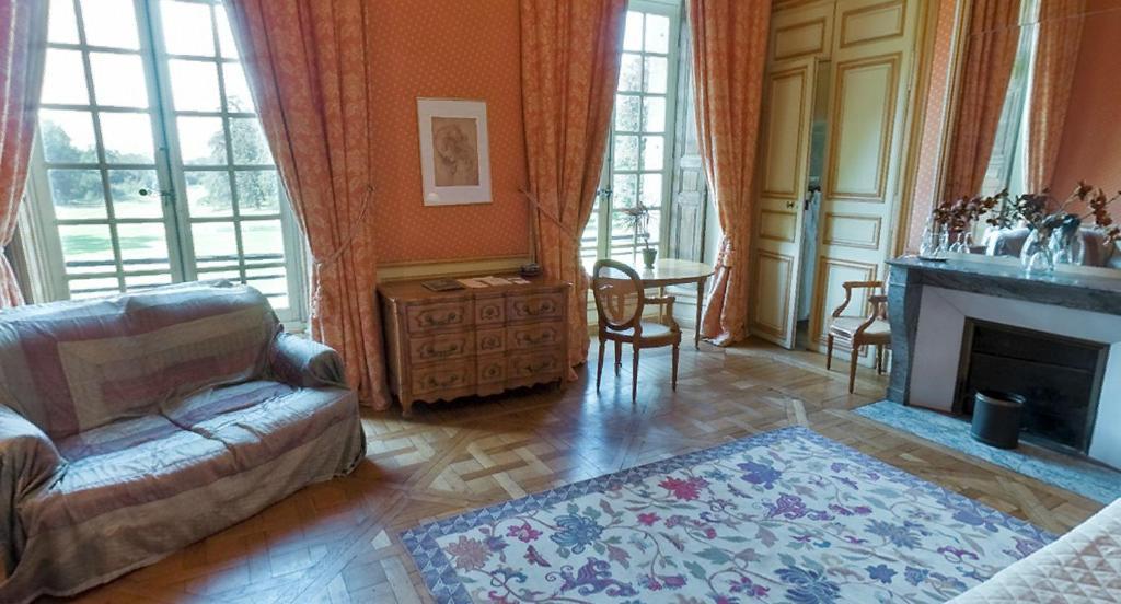 Chateau Du Marechal De Saxe 예레 객실 사진
